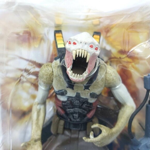 PS3 RESISTANCE 2 LIMITED EDITION CHIMERA HYBRID FIGURE 2008 DC Insomniac Games - Picture 2 of 5